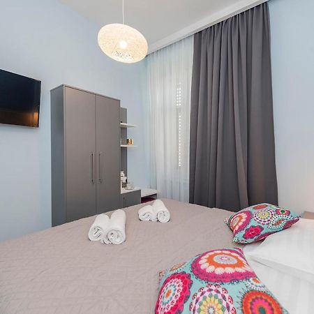 B&A Rooms Zadar Buitenkant foto