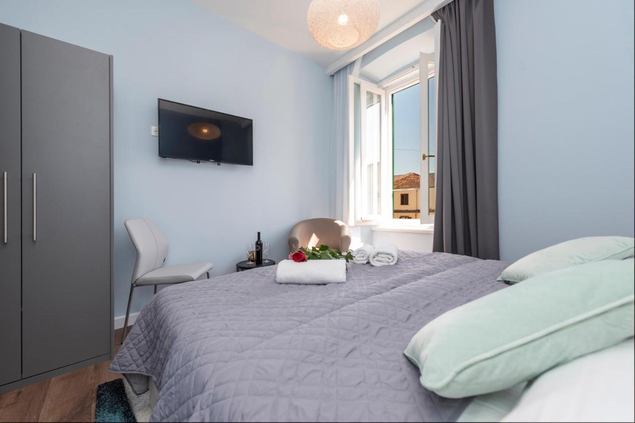 B&A Rooms Zadar Buitenkant foto