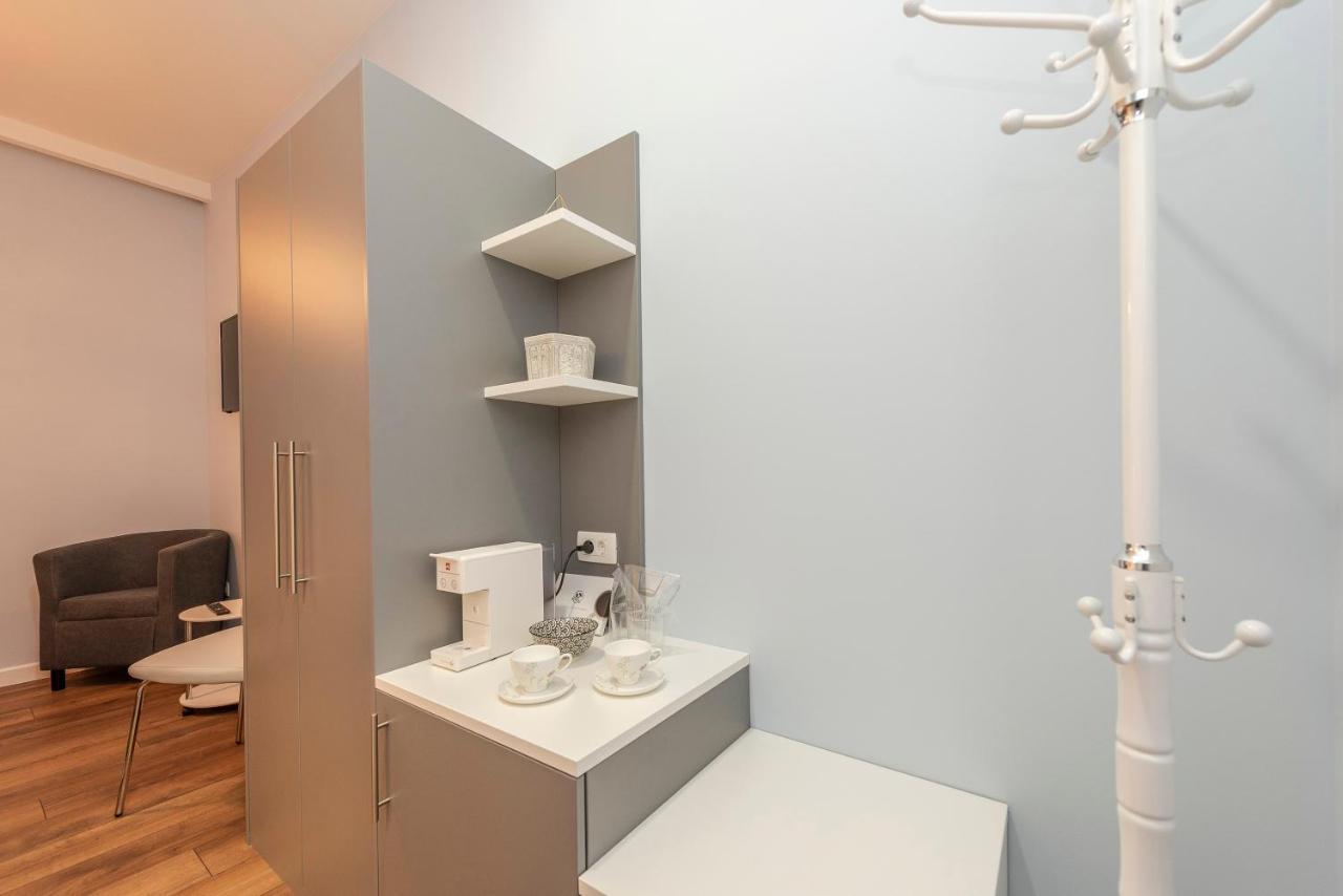 B&A Rooms Zadar Buitenkant foto